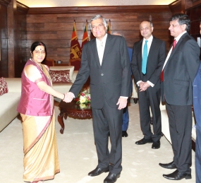 Indian FM meets PM Wickremesinghe