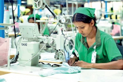 Apparel exports poised to top US $ 5bn mark