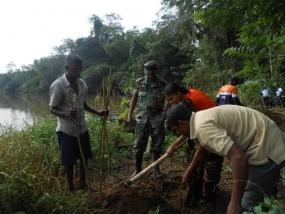 Tree planting campaign in Galle