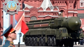 Russian WW2 Victory Day parade showcases new weapons