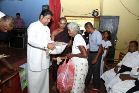 Dry rations distributed in Elpitiya