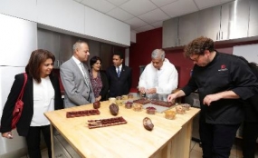 Prime Minister visits Laurent Gerbaud Chocolate factory