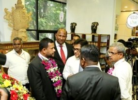 Around 40,000 Lankan arts and craftsmen join with Laksala