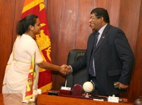 Jayathma Wickramanayake meets Foreign Minister