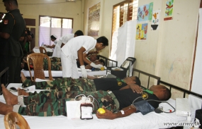 Troops in the North donate blood
