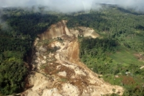 Landslide warning for four districts