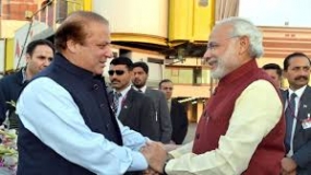 India welcomes rule-breaker Modi&#039;s surprise Pakistan visit