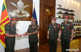 Sinhala Version of ‘Provost Manual’ Presented to Commander