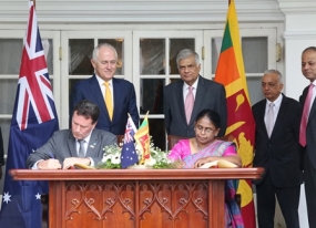 Australian PM meets SL counterpart
