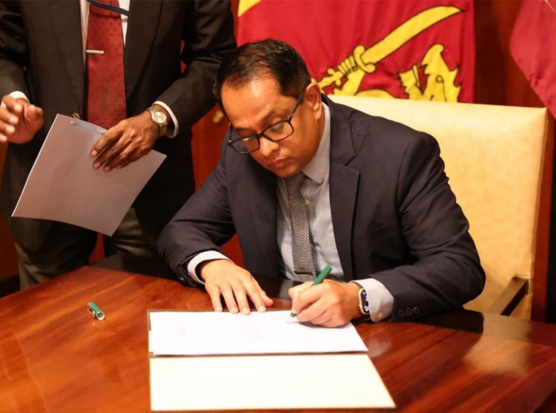 Speaker of Parliament endorses the certificate on the Proceeds of Crime Bill