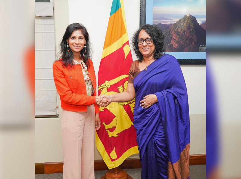 Prime Minister Meets IMF First Deputy Managing Director to Discuss Economic Recovery and Reform