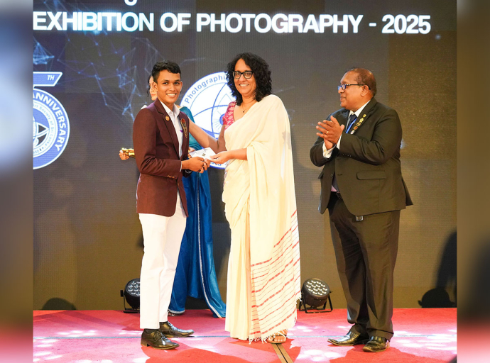 The National Photographic Art Society of Sri Lanka is a distinguished Institution that has created professional opportunities both locally and internationally for the youth of Sri Lanka - PM