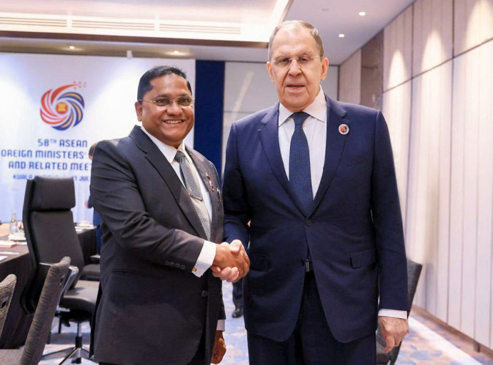 Foreign Minister meets the Russian Foreign Minister 