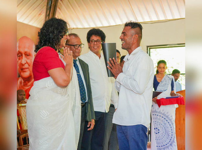 Sri Sobitha Nahimigama Housing Project Handed Over to the Public