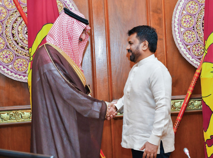 Meeting Between President and the Heads of Saudi Fund for Development