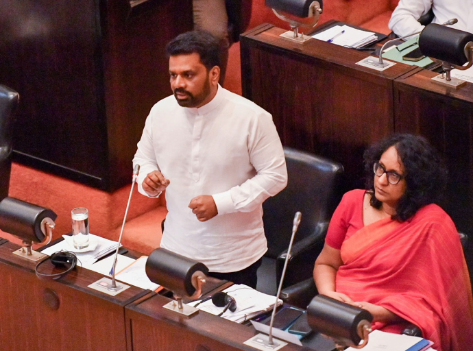 The country's economy is stable - Do not even think of conspiring to destabilize the country  - Says the President in Parliament