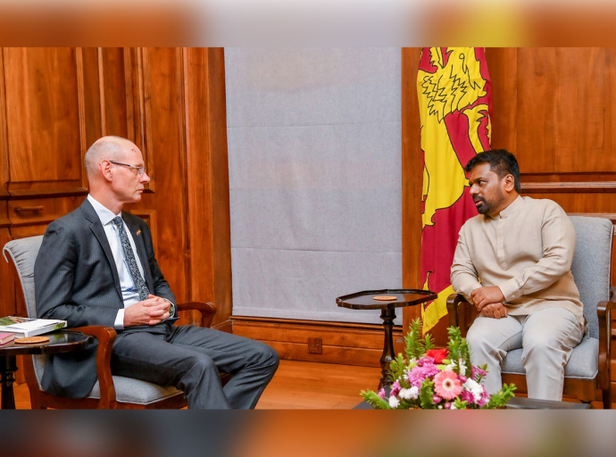 Meeting between President and Australian High Commissioner