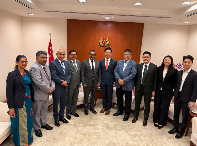 Minister of Labor and Deputy Minister of Economic Development Holds High-Level Meetings in Singapore