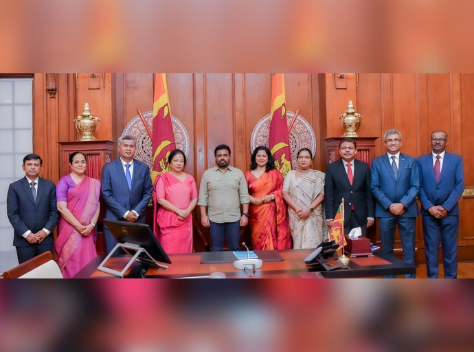 New Diplomatic Heads Meet President 