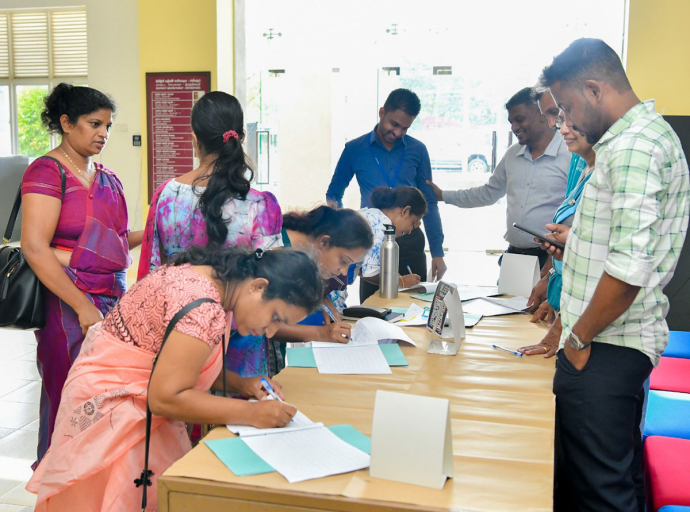 Subject Officers of the Sabaragamuwa Province were briefed on the activities of the President’s Fund