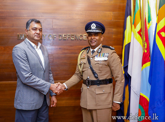 Newly Appointed IGP Calls on Defence Secretary