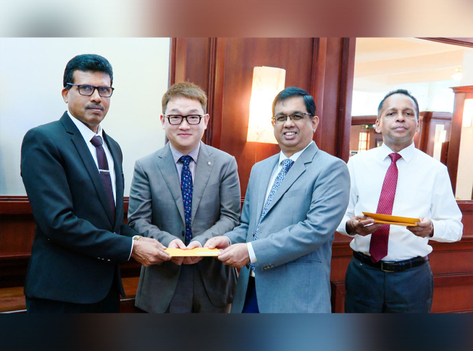 Huawei Sri Lanka Donates IdeaHub Devices to Teacher Training Colleges