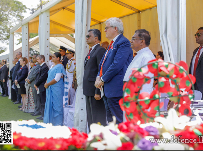 Defence Secretary Joins Solemn Observance of British Remembrance Day in Colombo