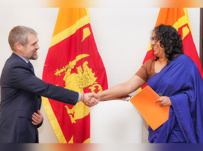 Courtesy Call on  Prime Minister for H.E. the High Commissioner of Australia to Sri Lanka