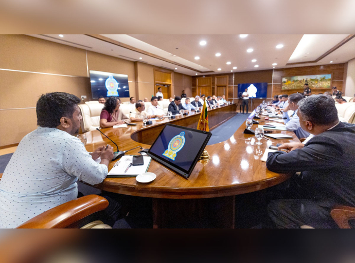 President Urges Government and Opposition Representatives to Unite and Serve the People during This Difficult Time