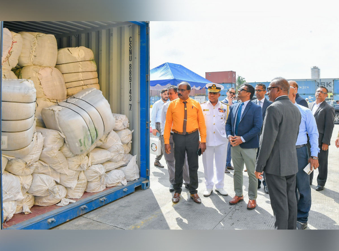 Pakistan Sends Humanitarian Relief Cargo to Sri Lanka