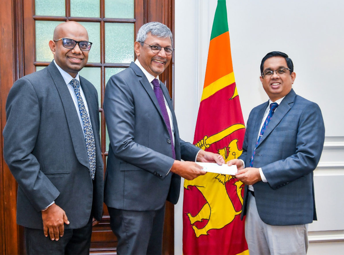 Regional Development Bank contributes Rs. 25 million to the ‘Rebuilding Sri Lanka’ Fund