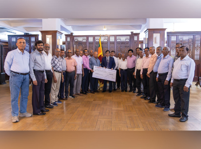 People's Bank Pensioners Association Makes Financial Donation to ‘Rebuilding Sri Lanka’ Fund