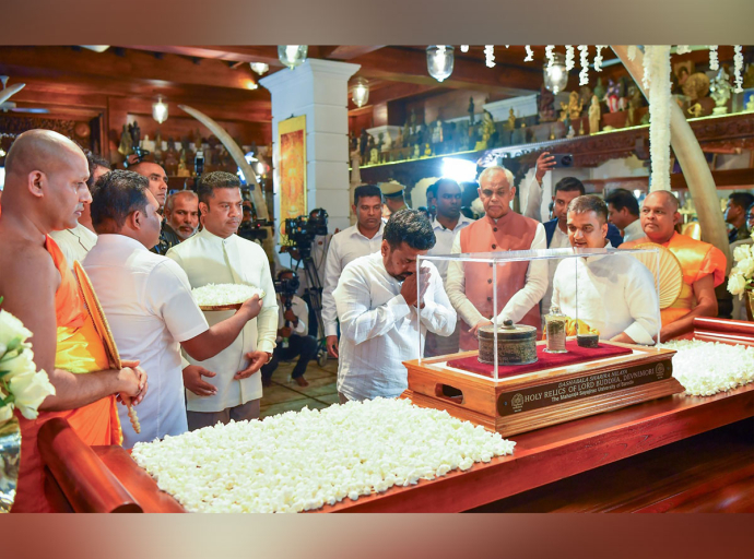 President Pays Homage to the Sacred Devnimori Relics of Lord Buddha 