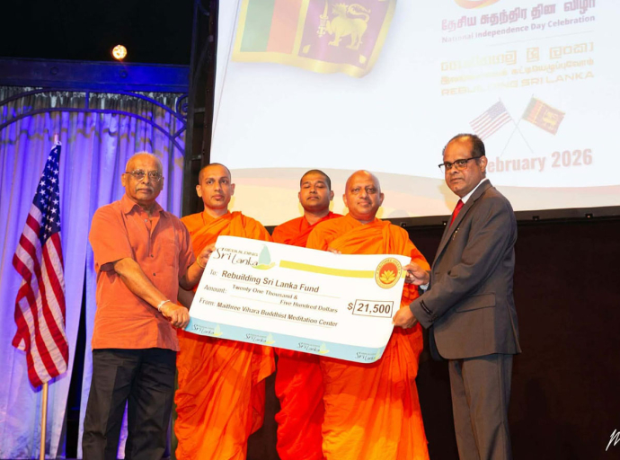 A donation of USD 21,500 from the Sun Valley Maithree Vihara in Southern California to the ‘Rebuilding Sri Lanka’ Fund
