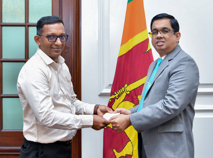 Financial Contribution from PIOTEX GLOVES (PVT) LTD to the ‘Rebuilding Sri Lanka’ Fund
