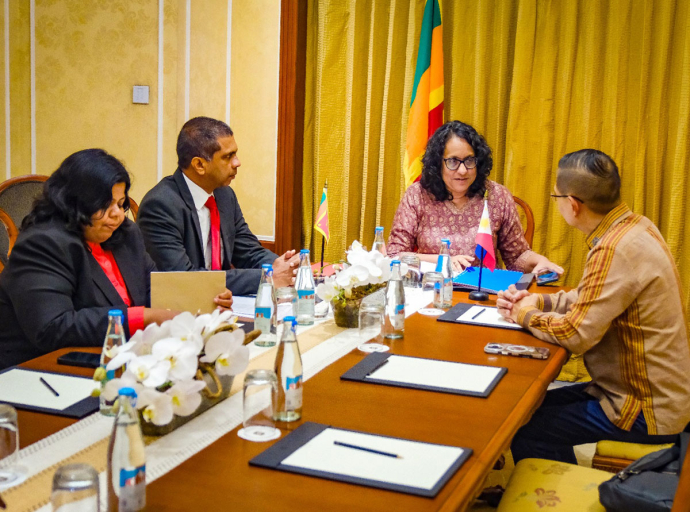Prime Minister Holds Bilateral Meetings in the Philippines to Strengthen Cooperation in Education, Skills Development, and Agricultural Research