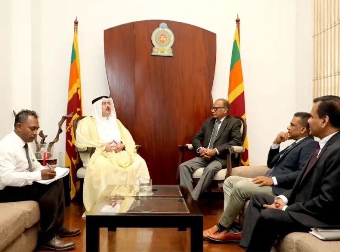 Sri Lanka, Kuwait Agree to Expand Cooperation in Ports, Aviation and Investment
