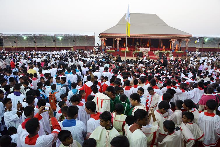 Pope Francis holds a Holy Mass at Galle Face Green Colombo 10