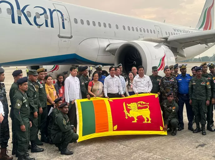 Sri Lankan Humanitarian Assistance and Disaster Relief Contingent arrives in Myanmar