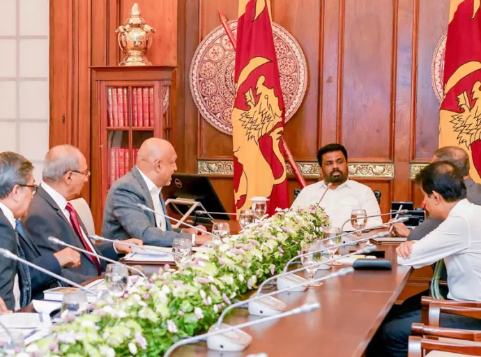 President Meets with Senior Officials of Sri Lankan Airlines