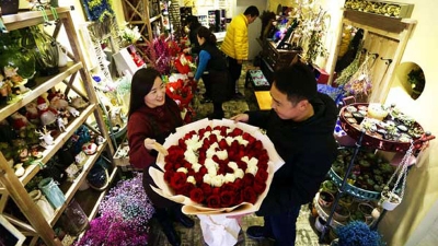 Flower sales blossom for Valentine&#039;s Day