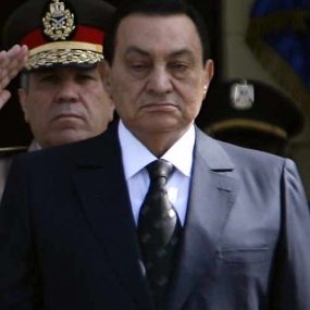 Egypt court acquits Mubarak of murder