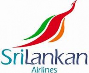 Lankan Airlines   passengers  to arrive the airport3 hours early