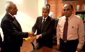 MCB donates Rs. 1 mn to Sri Lanka for flood relief efforts