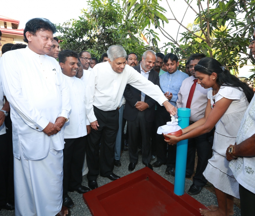 Prime Minister opens water project