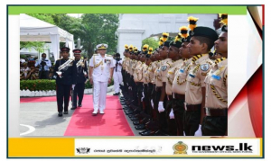 Vice Admiral Nishantha Ulugetenne felicitated by his Alma Mater