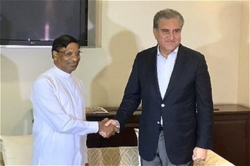 Pakistan&#039;s Foreign Minister arrives in Sri Lanka