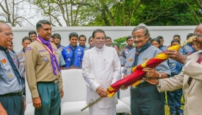 Sri Lankan Scouts attending World Scout Jamboree meet Presiddent