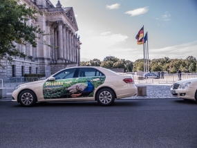 300 Mega Taxi Advertising Campaign in Germany receives high response!