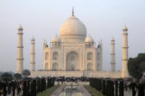 Taj Mahal open to public ahead of Obama visit